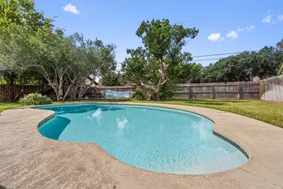 1602 Rock Creek Drive, Round Rock, TX 78681 - Photo 29