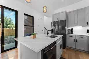 910 Tillery St, Austin, TX 78702 - Photo 7