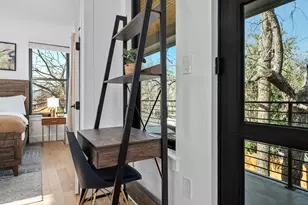 910 Tillery St, Austin, TX 78702 - Photo 15