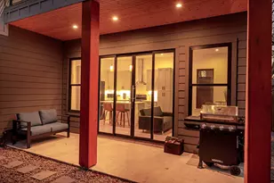 910 Tillery St, Austin, TX 78702 - Photo 23