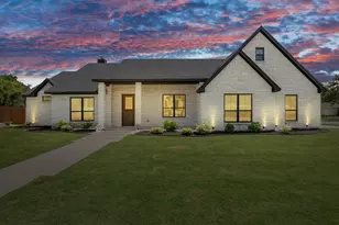 8425 Anna's Spring Dr, Salado, TX 76571 - Photo 1