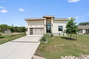 21408 Lakefront Dr, Lago Vista, TX 78645 - Photo 1