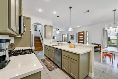 1002 Linden Street, Austin, TX 78702 - Photo 11