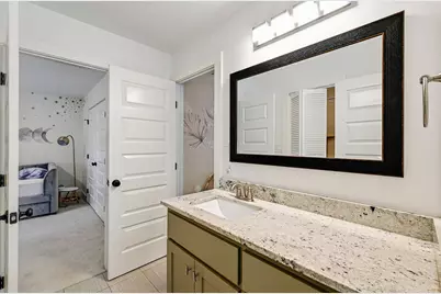 1002 Linden Street, Austin, TX 78702 - Photo 25