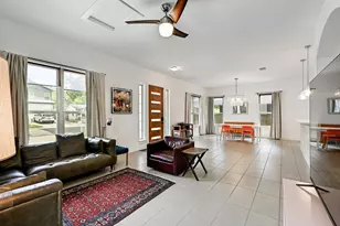 1002 Linden St, Austin, TX 78702 - Photo 7