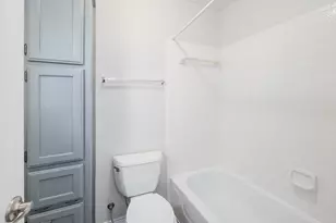 703 Ivy Ct, Round Rock, TX 78681 - Photo 33