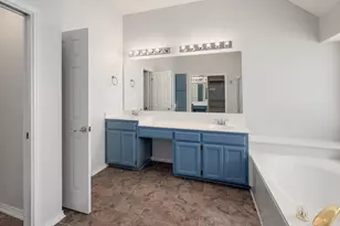 703 Ivy Ct, Round Rock, TX 78681 - Photo 25