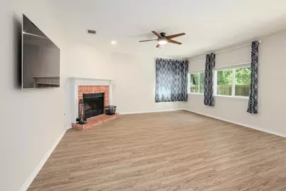703 Ivy Court, Round Rock, TX 78681 - Photo 9