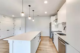 2500 Longview St, Austin, TX 78705 - Photo 9