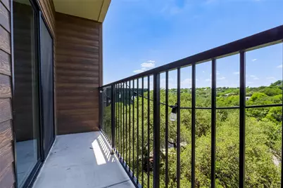 2500 Longview Street #402, Austin, TX 78705 - Photo 27