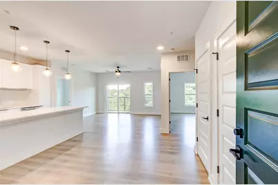 2500 Longview Street #402, Austin, TX 78705 - Photo 1