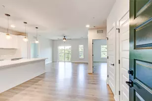 2500 Longview St, Austin, TX 78705 - Photo 1