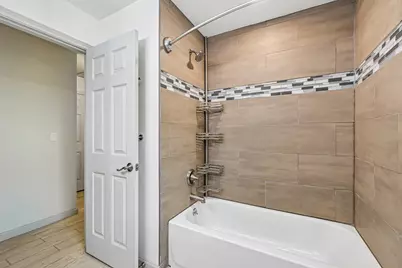 410 Magnolia Street, Bastrop, TX 78602 - Photo 17