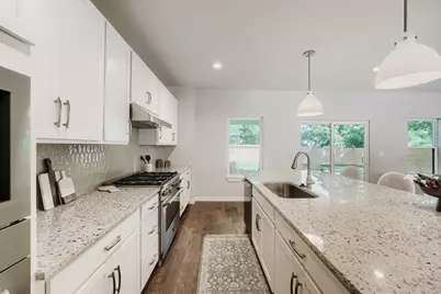 8012 Gault Street, Austin, TX 78757 - Photo 5