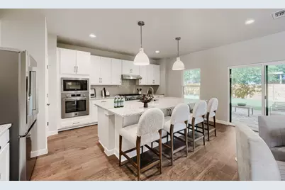 8012 Gault Street, Austin, TX 78757 - Photo 3