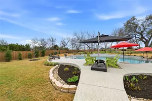 201 Miranda Wy, Georgetown, TX 78633 - Photo 33