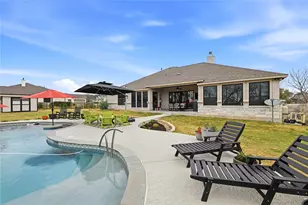 201 Miranda Wy, Georgetown, TX 78633 - Photo 37