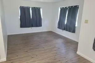 205 2nd Ave, Smithville, TX 78957 - Photo 3