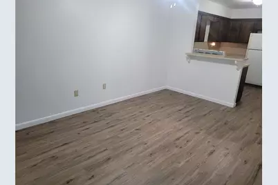 205 2nd Avenue #2, Smithville, TX 78957 - Photo 5