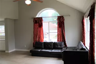 16205 Glorious Ln, Pflugerville, TX 78660 - Photo 9