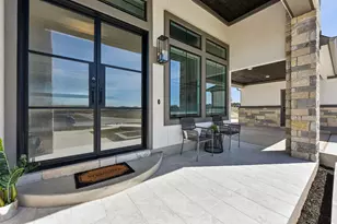 1400 Paxton Ln, Florence, TX 76527 - Photo 3