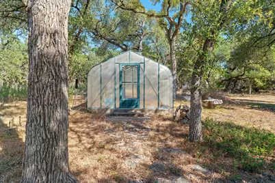 128 Mockingbird Lane, Georgetown, TX 78633 - Photo 35