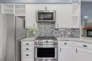 128 Mockingbird Ln, Georgetown, TX 78633 - Photo 7