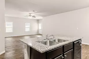 365 Cibolo Creek Dr, Kyle, TX 78640 - Photo 1