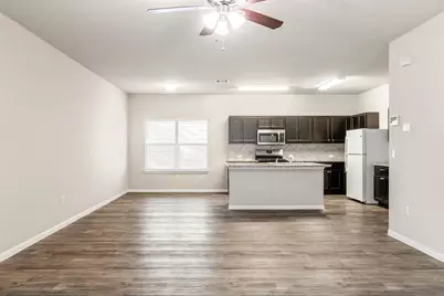 365 Cibolo Creek Drive, Kyle, TX 78640 - Photo 9