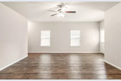365 Cibolo Creek Drive, Kyle, TX 78640 - Photo 7