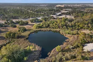 1121 Pansy Trl, Georgetown, TX 78628 - Photo 25