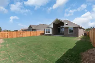 1121 Pansy Trl, Georgetown, TX 78628 - Photo 17