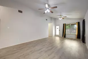 1704 W Pflugerville Pkwy, Round Rock, TX 78664 - Photo 17