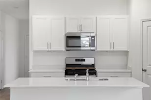 132 Las Lomas Dr, San Marcos, TX 78666 - Photo 13