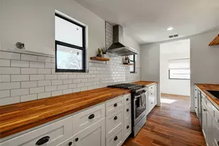 6803 Santos St, Austin, TX 78741 - Photo 7