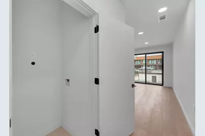 2209 S 1st Street #231, Austin, TX 78704 - Photo 17