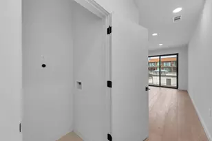 2209 S 1st St, Austin, TX 78704 - Photo 17