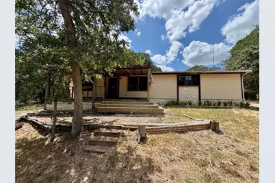 134 Elgin Woods Lane, Elgin, TX 78621 - Photo 23
