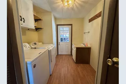 134 Elgin Woods Lane, Elgin, TX 78621 - Photo 23
