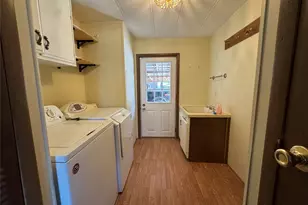 134 Elgin Woods Ln, Elgin, TX 78621 - Photo 23