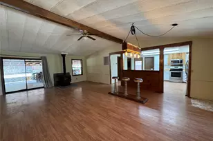 134 Elgin Woods Ln, Elgin, TX 78621 - Photo 31
