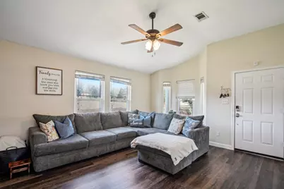 107 Hawea Lane, Bastrop, TX 78602 - Photo 5