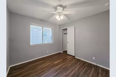 9511 Woodvale Drive, Austin, TX 78729 - Photo 13