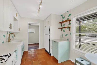 1421 Berene Avenue, Austin, TX 78721 - Photo 7