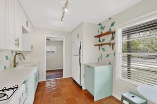 1421 Berene Ave, Austin, TX 78721 - Photo 7