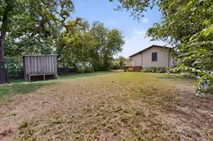 1421 Berene Ave, Austin, TX 78721 - Photo 25