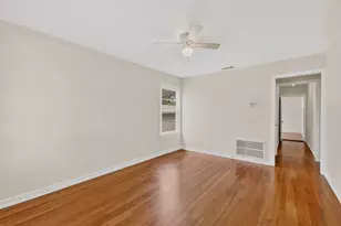 1421 Berene Ave, Austin, TX 78721 - Photo 5