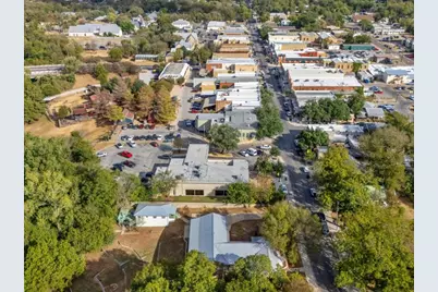 802 Main Street, Bastrop, TX 78602 - Photo 37