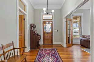 802 Main St, Bastrop, TX 78602 - Photo 3