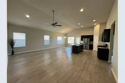 2440 Lobo Landing Cove, Georgetown, TX 78628 - Photo 29